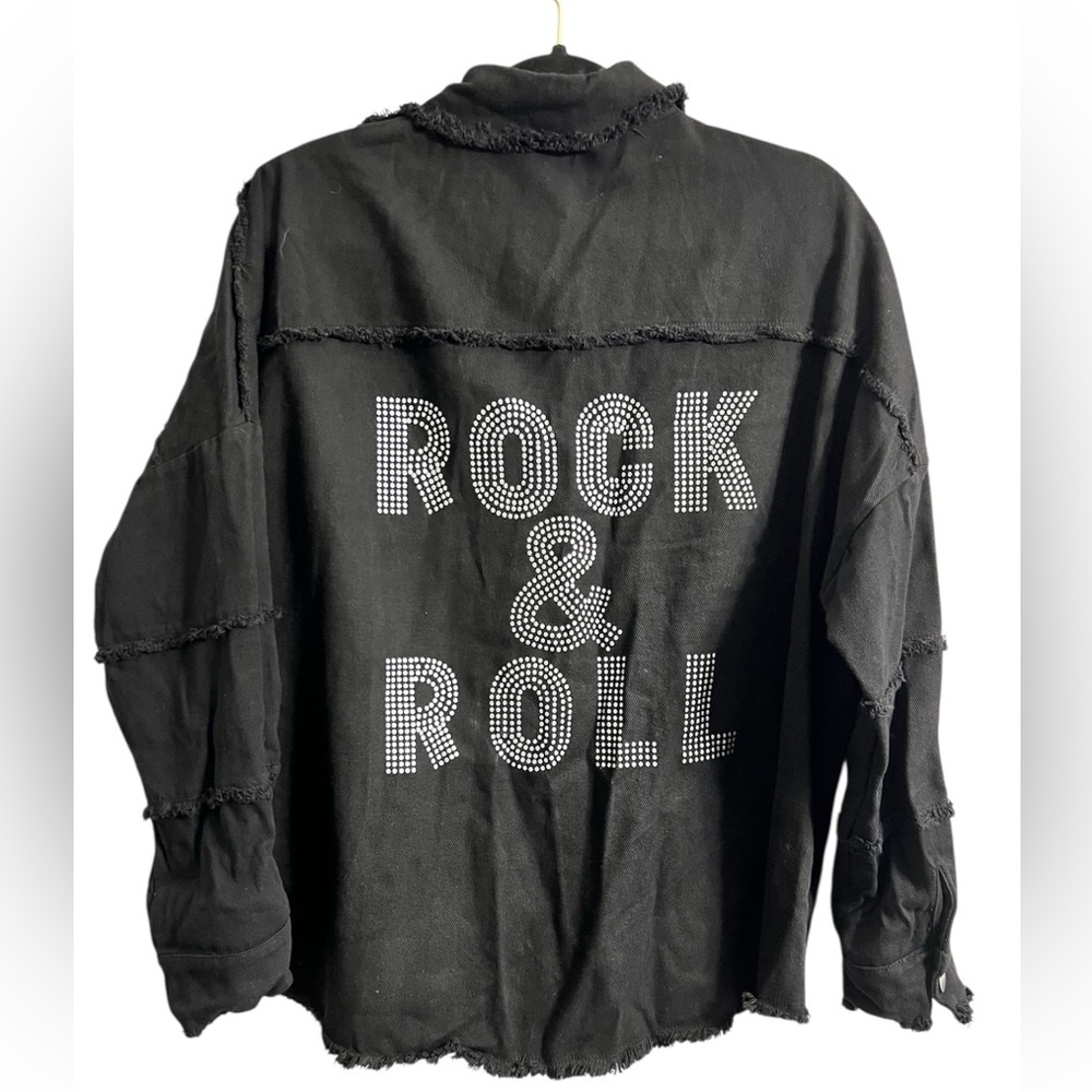 Lilypad Women’s Black and Silver Rock and Roll Shacket